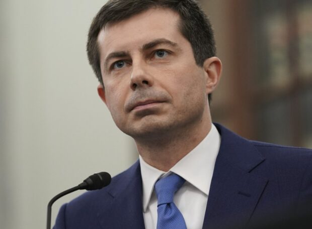 Travel Groups Meet With DOT Secretary Pete Buttigieg - Travel Loyal