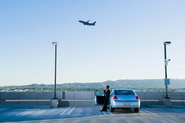 8 Ways Airport Meet &#038; Greet Services Can Ease Your Airport Transportation Process?