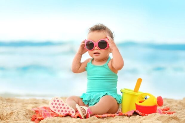 8 Reasons Babies Should Wear Sunglasses During Long Summer Trips