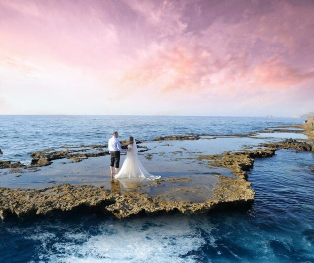 5 Tips to Plan a Destination Wedding on a Budget &#038; Save Thousands