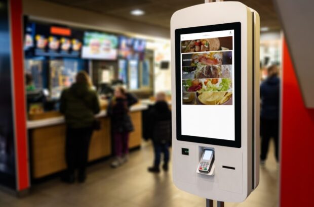 8 Ways A Self-Service Kiosk Can Benefit Your Hotel Business