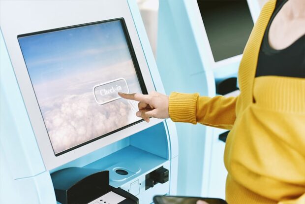 8 Ways A Self-Service Kiosk Can Benefit Your Hotel Business